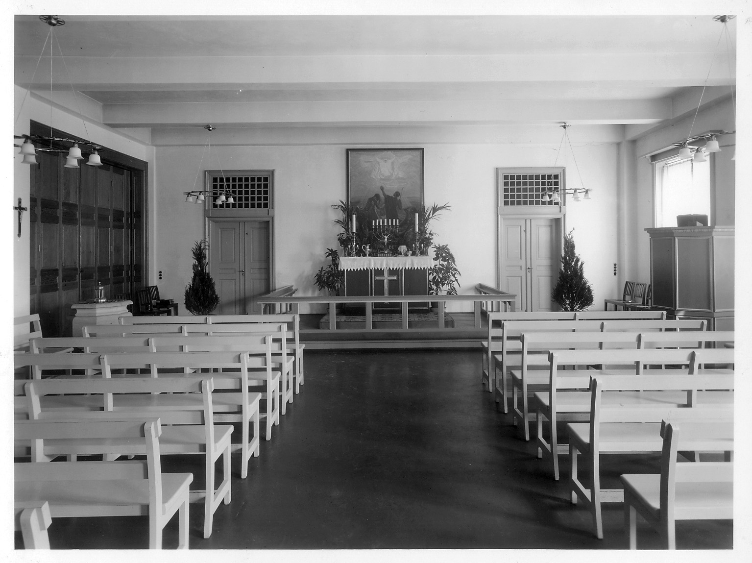 Menighedssalen blev brugt som kirkesal 1926-1930